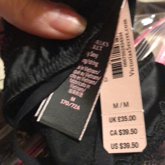 Victoria’s Secret Very Sexy Thong Satin Lace Hipster Size Medium Black NWT - Picture 7 of 12